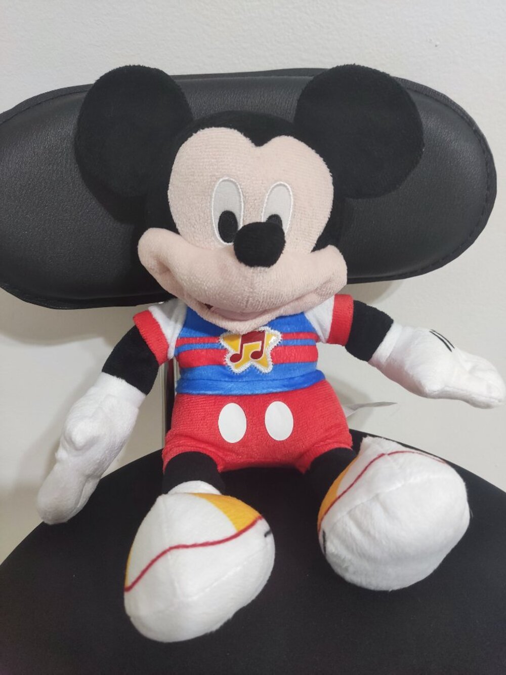 Disney Mickey Mouse Musical Plush 14” Stuffed Toy New Without Tag Music Works